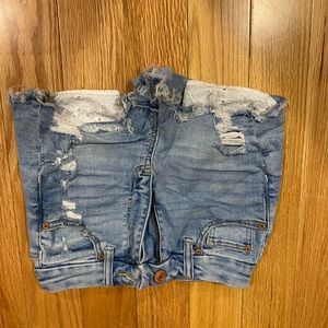 American Eagle Jean Shorts with floral lace pockets size 00